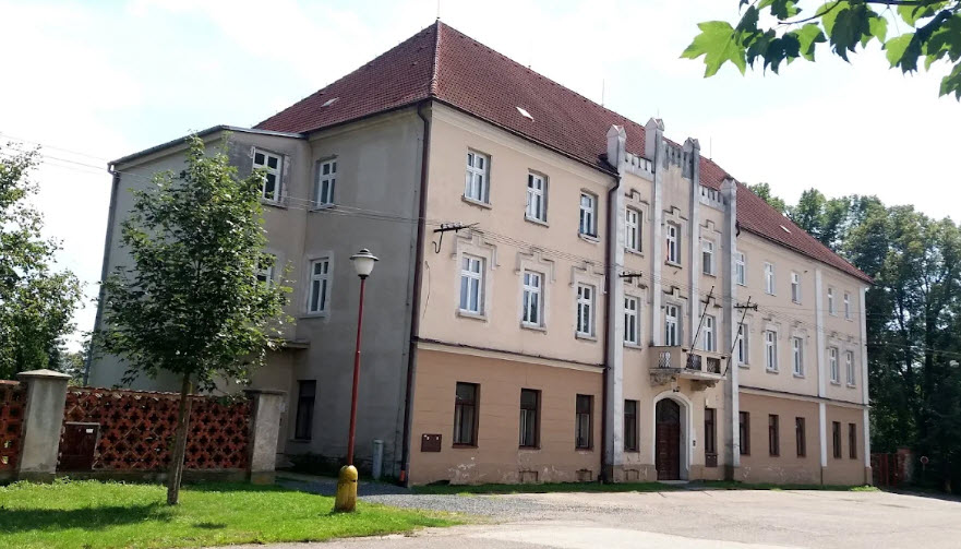 Zámek Ronov nad Doubravou, Czech Republic (Czechia)